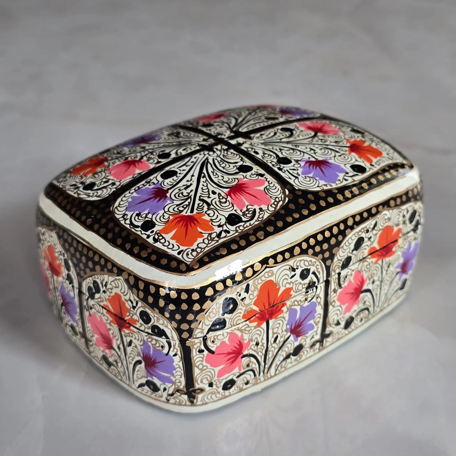 Paper Mache - White Chinar Rectangular box