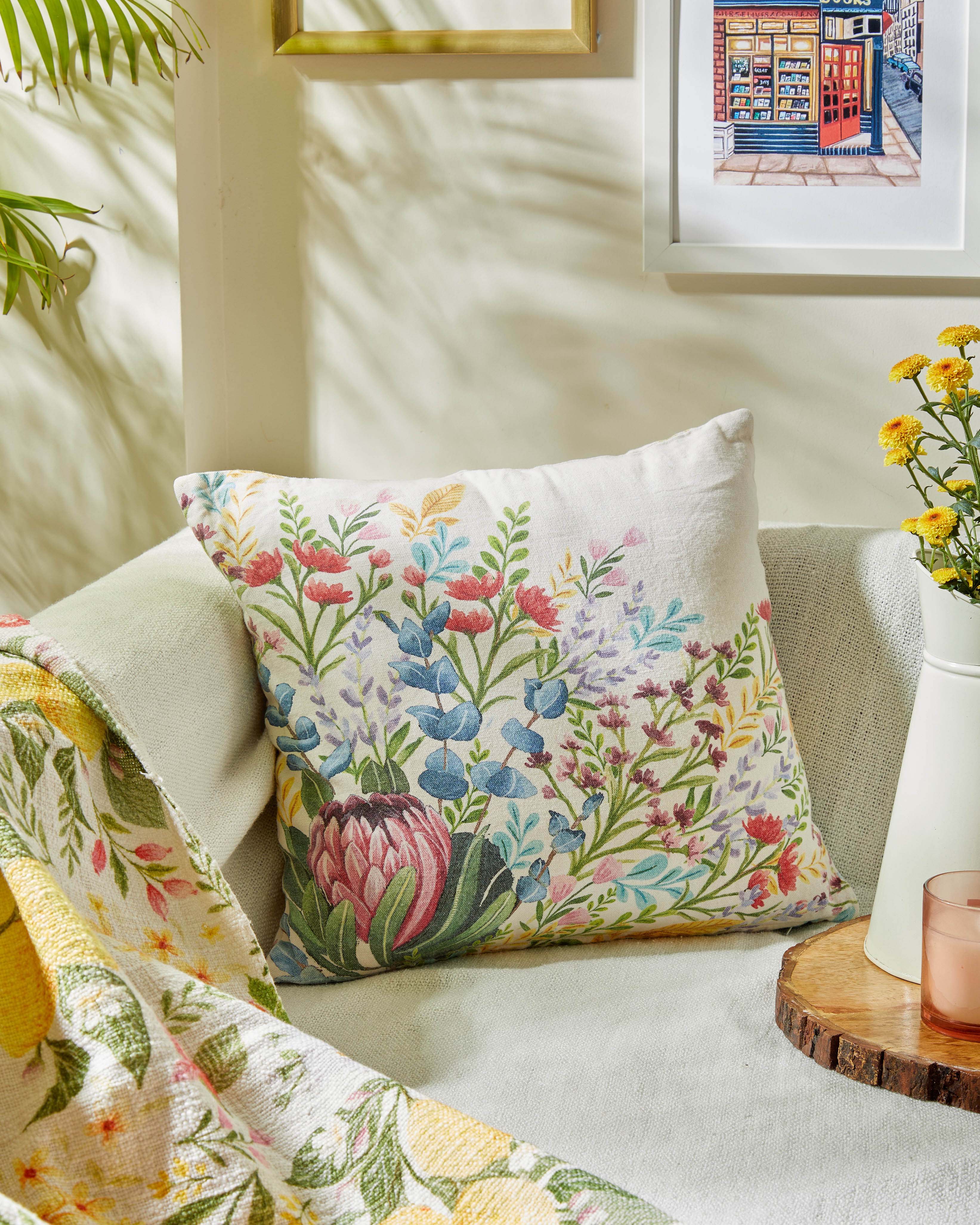 Pretty Portea Cushion Cover